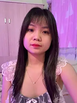 Maeve2k5 online show from October 15, 6:49 am