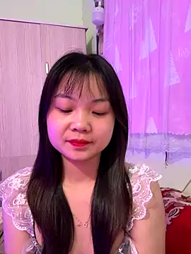 Maeve2k5 online show from October 25, 9:17 am