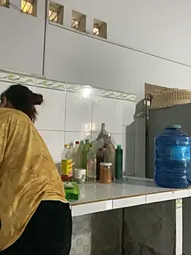 Linaannn online show from January 17, 3:03 am