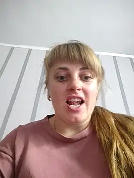 CoddessCrystal online show from October 16, 9:01 am