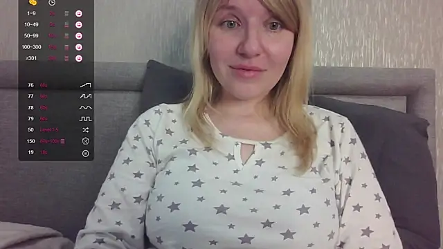 Snapshot of urbadkitty chatting on October 20, 4:37 am urbadkitty online show from October 20, 4:37 am