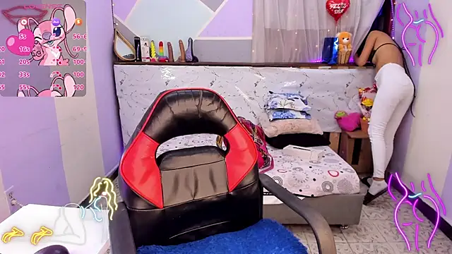 Lina10 online show from October 4, 10:25 pm