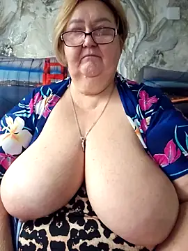 Awn290668 online show from October 31, 7:34 am