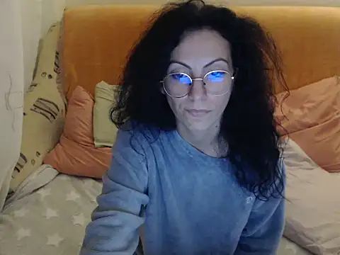 Emmatoo online show from November 7, 10:14 pm