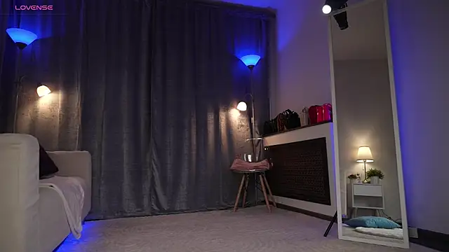 Snapshot of Amely_Young chatting on October 19, 2:57 am Amely Young online show from October 19, 2:57 am