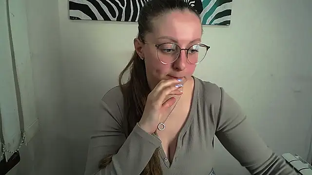  Annabelle Lee online show from May 5, 7:55 am