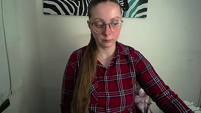  Annabelle Lee online show from May 7, 8:07 am
