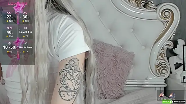 Joy Barker online show from November 6, 2:12 pm