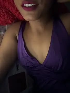 Hot Goldengirl online show from September 20, 10:52 pm