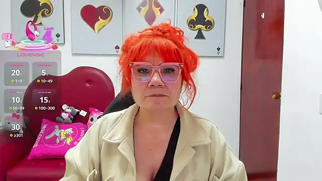 Salomeediaz  online show from March 25, 9:17 pm