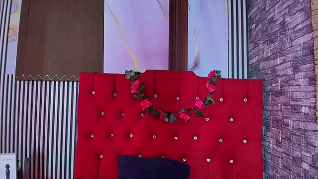 mildre303av online show from October 21, 9:52 pm