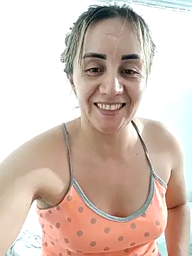 Isabel23zr online show from November 1, 2:21 pm