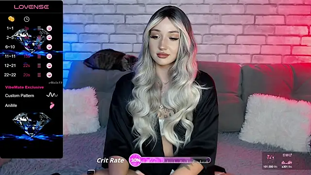 Snapshot of Eva_Evile chatting on October 2, 8:30 am Eva Evile online show from October 2, 8:30 am