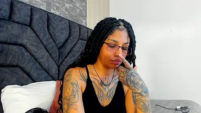 JuliaRose ks online show from November 7, 7:41 pm