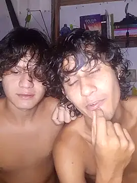 pedrodavid  online show from January 9, 11:31 pm