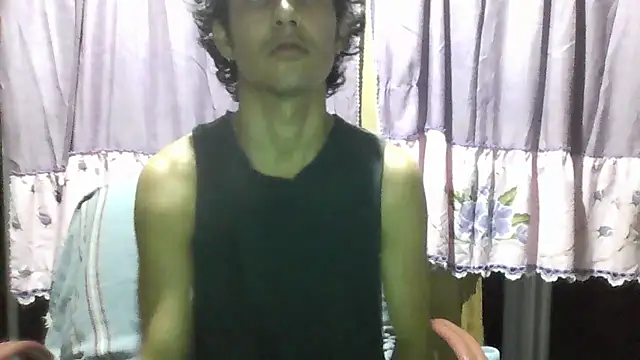 pedrodavid  online show from October 18, 11:50 pm