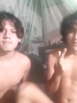 pedrodavid  online show from February 15, 2:47 am