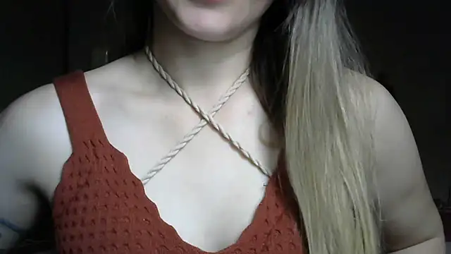 branca18hot online show from October 4, 4:44 pm