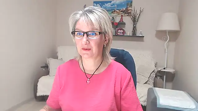 FleurMays online show from July 6, 5:24 am