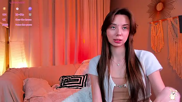 Goldy Grace  online show from March 10, 4:00 pm