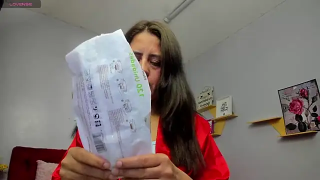 Snapshot of kathina_giraldo chatting on October 3, 1:27 pm kathina giraldo online show from October 3, 1:27 pm