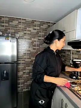 Snapshot of SofiaG_ chatting on September 11, 10:54 pm SofiaG online show from September 11, 10:54 pm
