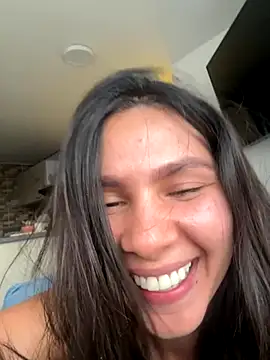 Snapshot of SofiaG_ chatting on October 2, 10:37 pm SofiaG online show from October 2, 10:37 pm