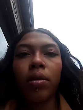 Lunita 5 online show from November 22, 9:28 pm