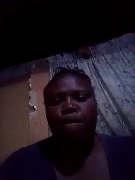 chubbyfreakyy1 online show from September 12, 10:28 pm