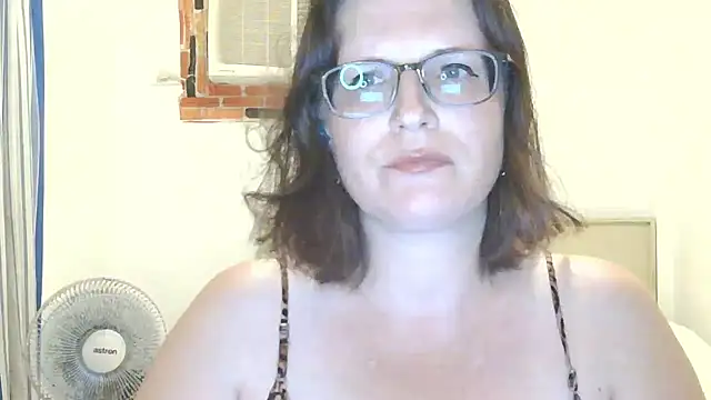 CrimsonMistress online show from April 1, 9:12 pm