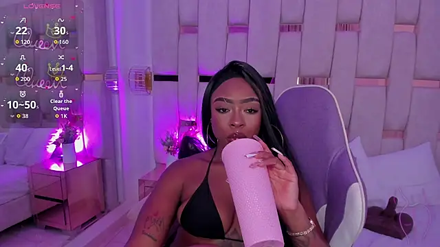 mia schwarz online show from February 21, 10:21 pm