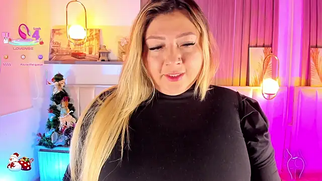 Kharla Marin online show from December 18, 9:30 pm