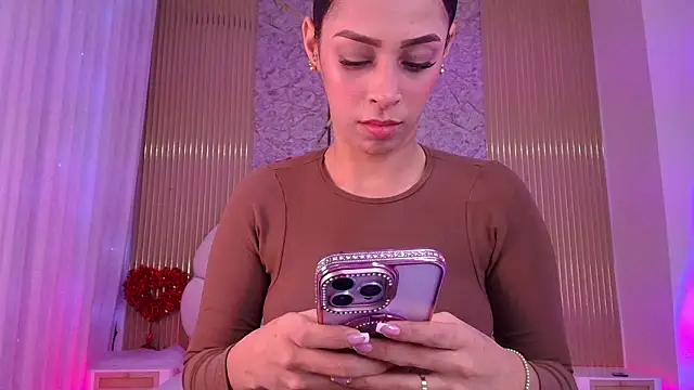 aisha sh online show from March 3, 12:11 pm