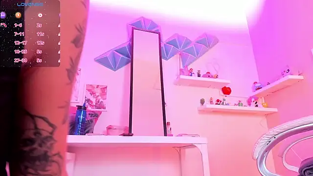 Valkiria ponce online show from March 31, 4:34 am