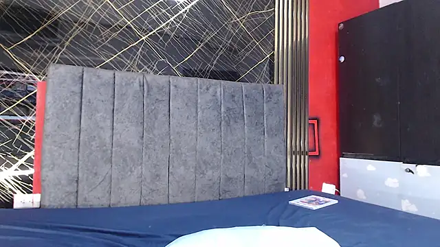 FerneyManti online show from April 18, 8:09 pm