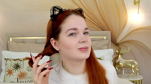 DeniseReese online show from December 18, 3:22 am