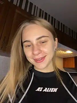 GraceTorrez online show from October 16, 2:52 pm