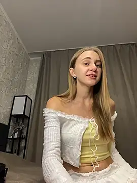 GraceTorrez online show from September 25, 6:39 pm