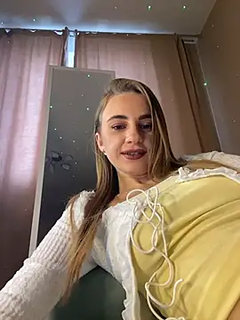 GraceTorrez online show from October 15, 4:48 am