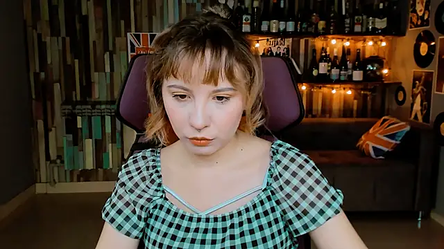 JasmineMilko online show from October 10, 5:34 am