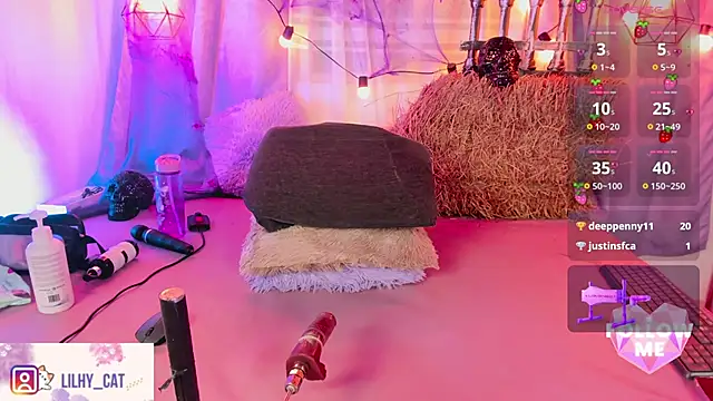 Wild lilhy online show from November 1, 9:52 pm