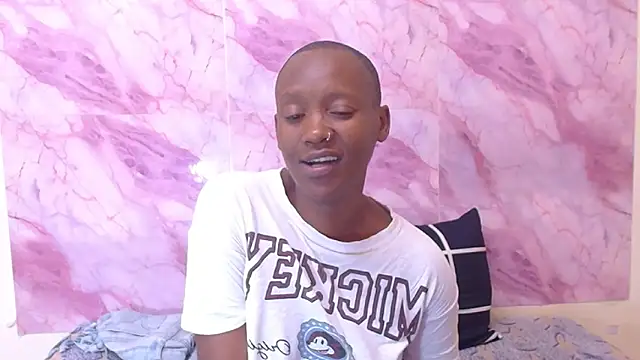 Snapshot of EbonyOlive69 chatting on September 13, 5:54 pm EbonyOlive69 online show from September 13, 5:54 pm