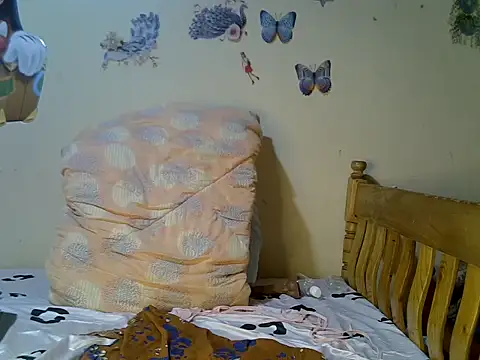 Snapshot of Pretty_tiffany chatting on September 13, 8:50 pm Pretty tiffany online show from September 13, 8:50 pm