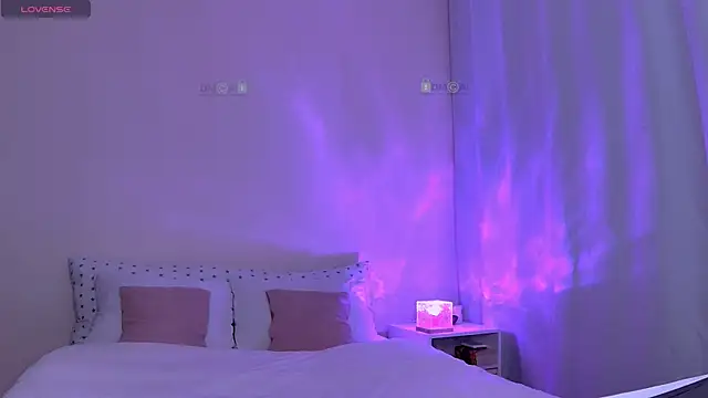 StacyWorry online show from October 17, 2:26 am