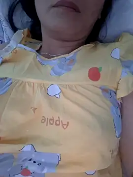 Baby-sexytits18 online show from November 15, 4:02 am