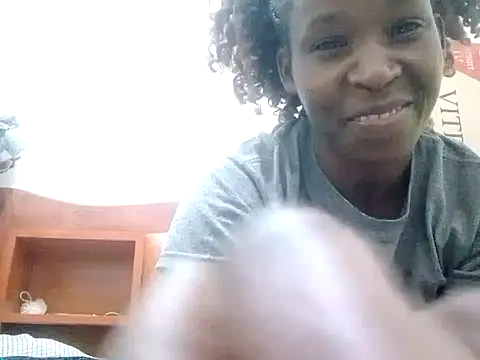 Claris2 online show from September 29, 9:09 pm