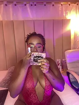 Britanymooree online show from March 12, 9:17 pm