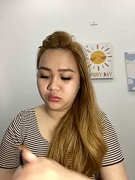 Odette68 online show from February 14, 3:19 am