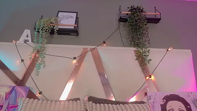 AmbarHills 1 online show from April 14, 12:05 pm