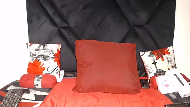 ThickAss90 online show from April 12, 12:14 am